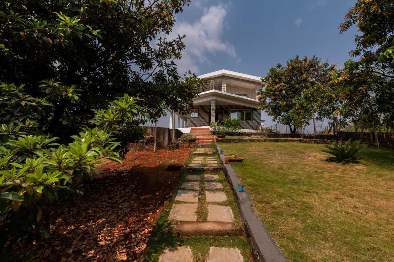 Aqua & Sage By Stayvista - Riverside Villa With Pool & Terrace Karjat Eksteriør billede