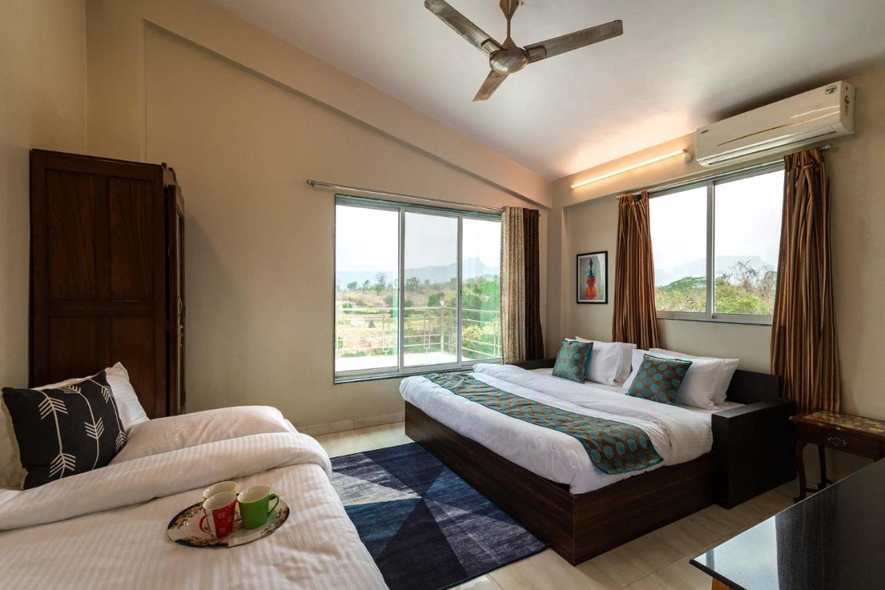 Aqua & Sage By Stayvista - Riverside Villa With Pool & Terrace Karjat Eksteriør billede